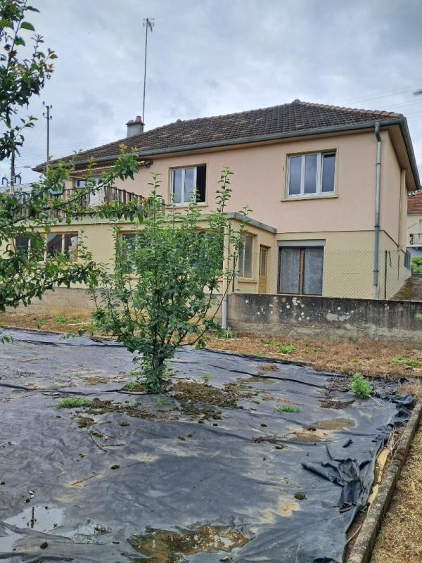 Maison - 113 m² - 11 pièces