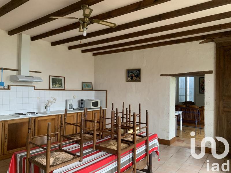 Maison - 414 m² - 18 pièces