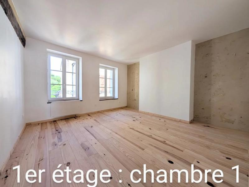 Maison - 160 m² - 9 pièces