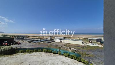 Maison - 310 m² - 13 pièces