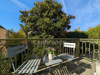 Appartement bourgeois - 161 m² - 5 pièces