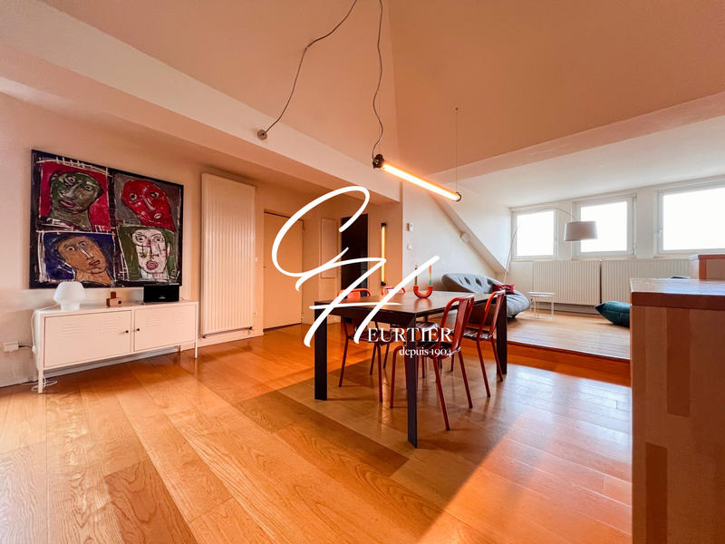 Appartement - 183 m² - 5 pièces