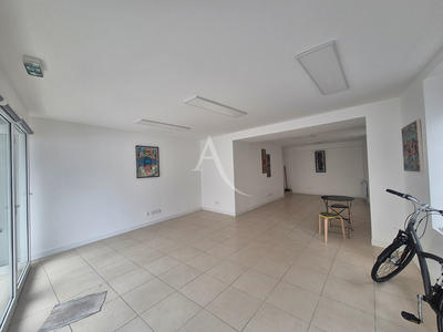 Local commercial - 42 m²