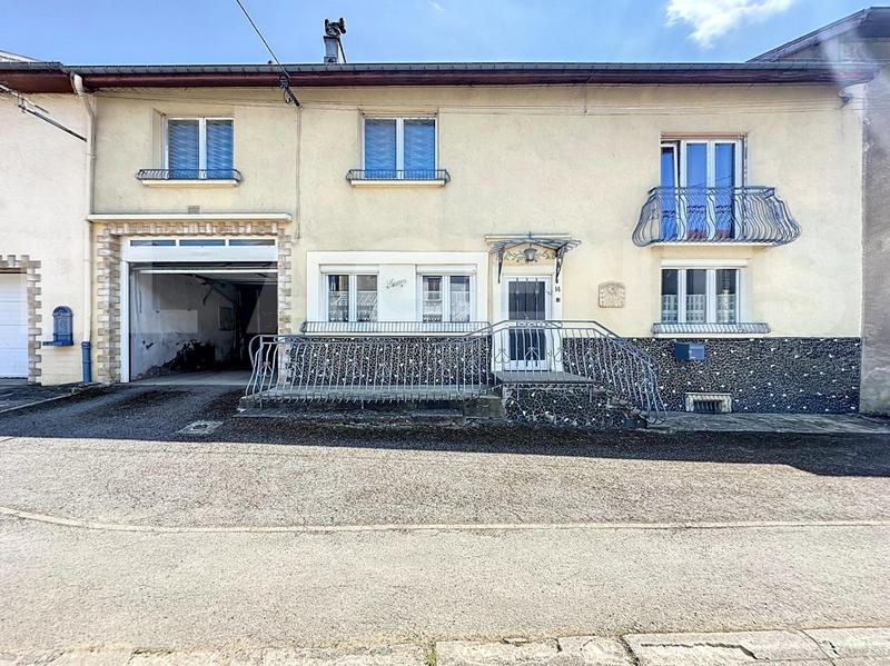 Maison de village - 284 m² - 13 pièces