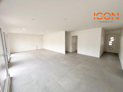 Maison - 103 m² - 5 pièces