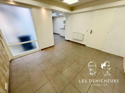 Bureau - 38 m² - 2 pièces