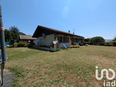 Maison - 105 m² - 5 pièces