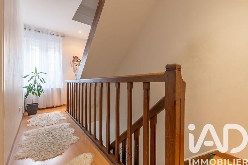 Maison - 105 m² - 6 pièces