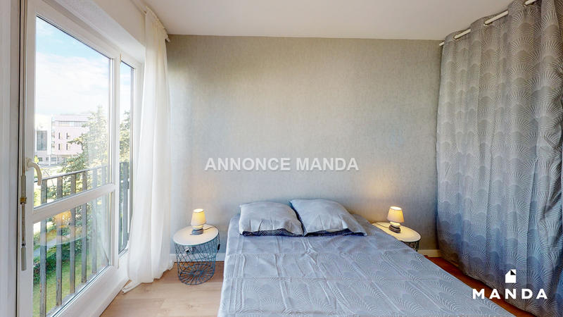 Chambre - 12 m² - 5 pièces