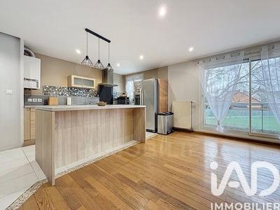 Appartement - 98 m² - 4 pièces