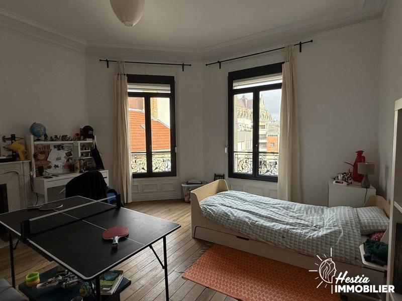 Appartement - 129 m² - 5 pièces