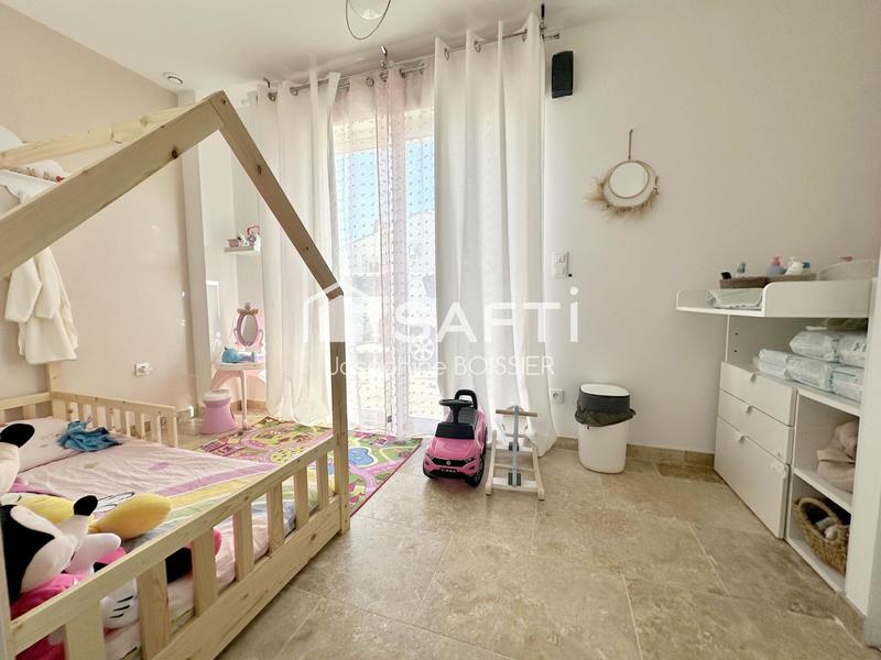 Maison - 98 m² - 4 pièces