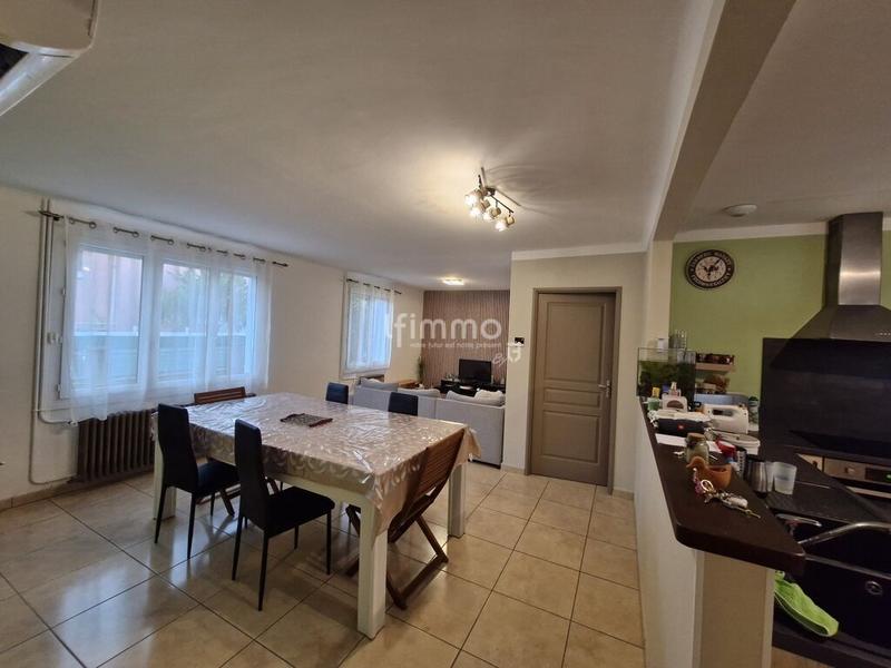 Maison - 80 m² - 4 pièces