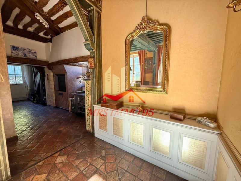 Demeure - 220 m² - 8 pièces