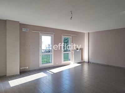 Appartement - 92 m² - 5 pièces