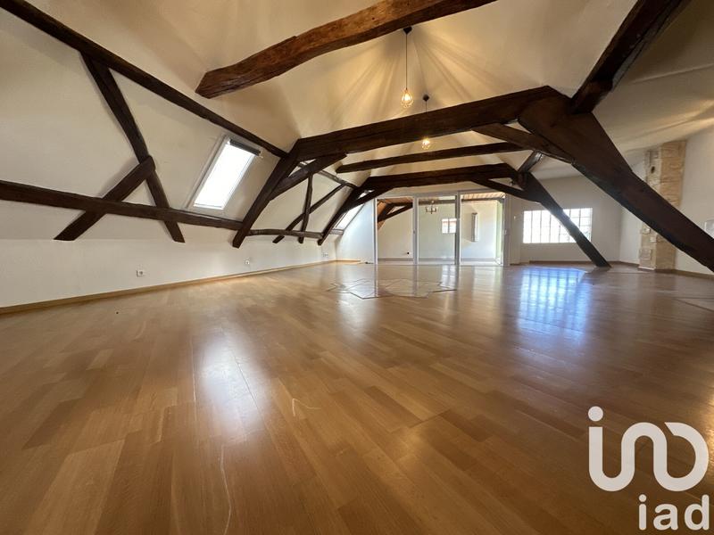 Appartement - 209 m² - 5 pièces