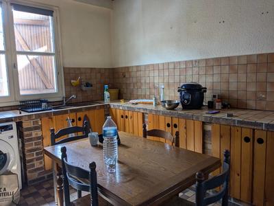 Immeuble - 228 m² - 9 pièces