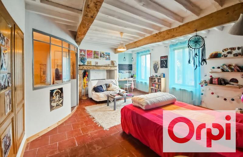 Maison - 180 m² - 6 pièces