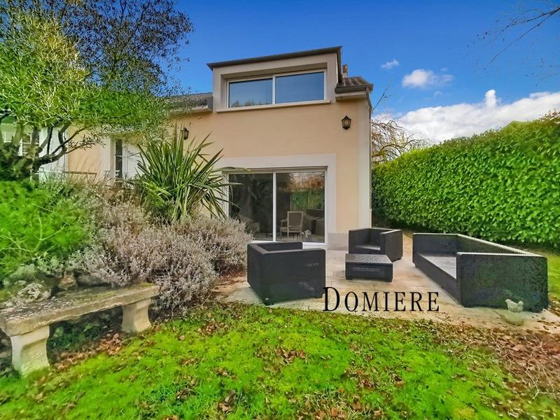 Maison contemporaine - 200 m² - 8 pièces