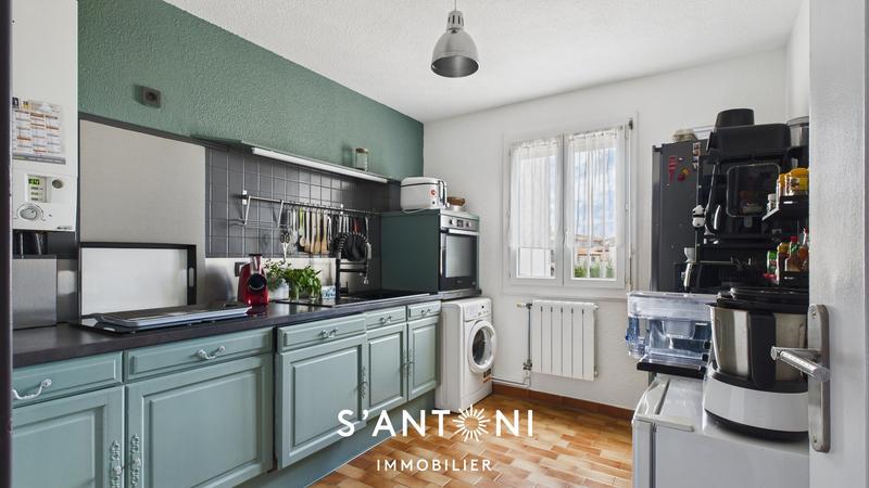 Appartement - 77 m² - 3 pièces