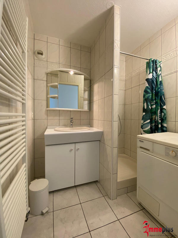 Appartement - 99 m² - 3 pièces