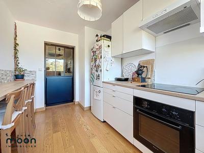 Appartement - 76 m² - 4 pièces