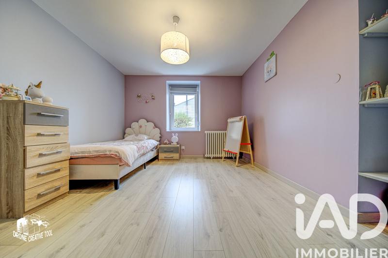 Maison - 230 m² - 7 pièces