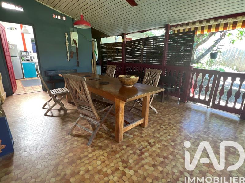 Maison - 194 m² - 9 pièces