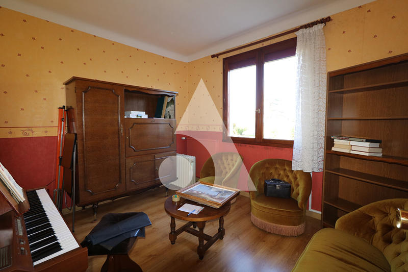 Maison - 123 m² - 6 pièces