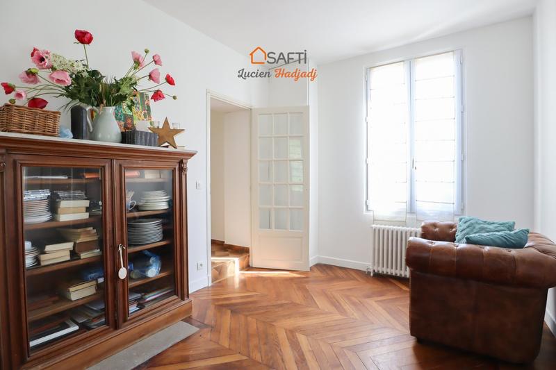 Maison - 163 m² - 6 pièces