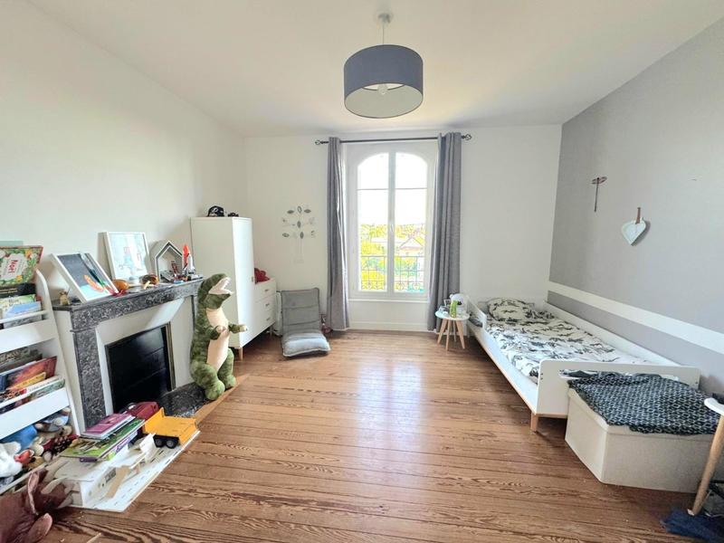 Maison - 134 m² - 6 pièces