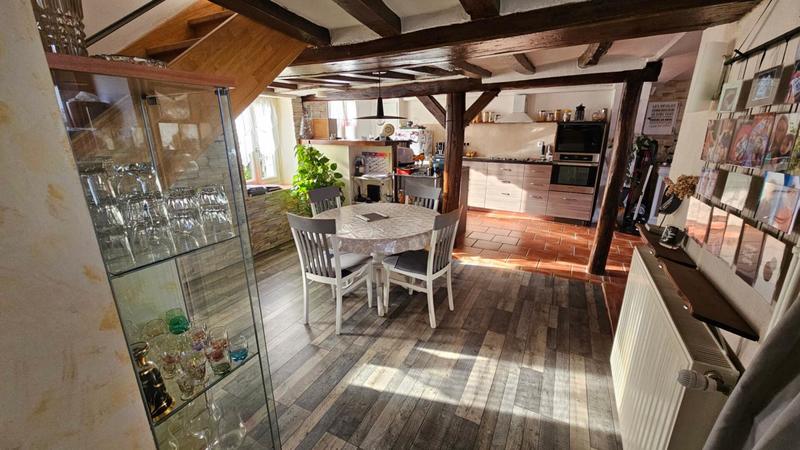 Maison - 114 m² - 6 pièces