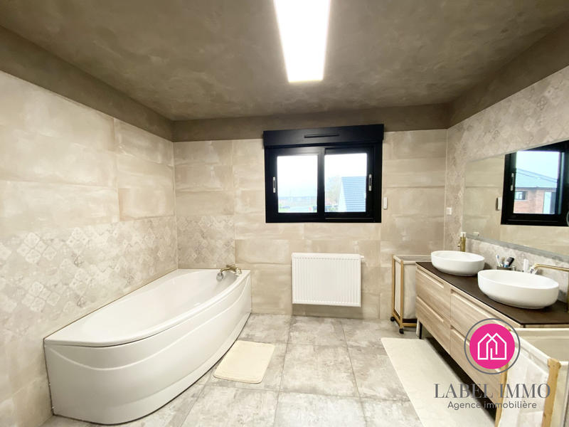 Maison contemporaine - 153 m² - 5 pièces