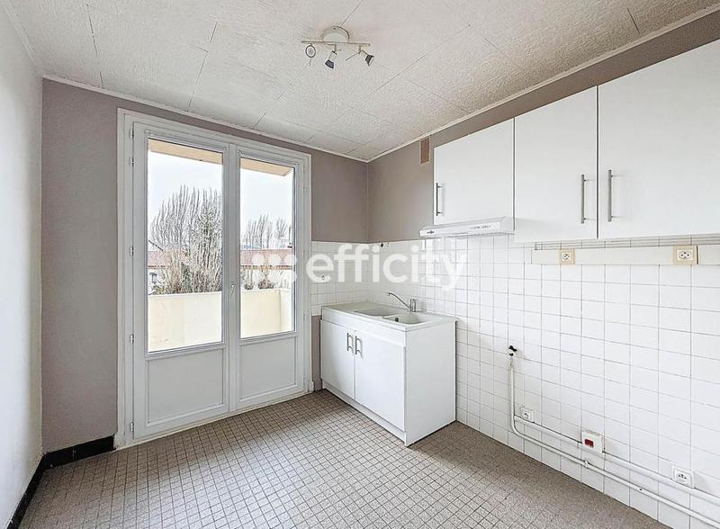 Appartement - 70 m² - 3 pièces