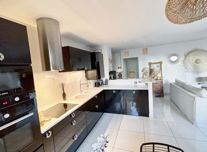 Appartement - 61 m² - 3 pièces