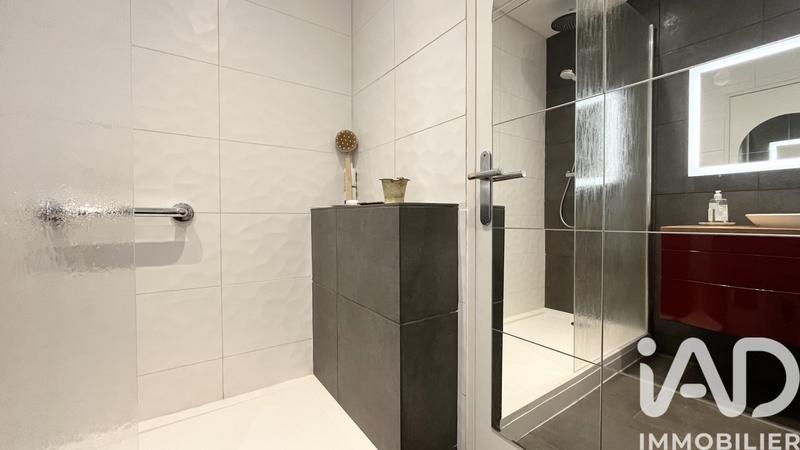 Appartement - 105 m² - 6 pièces