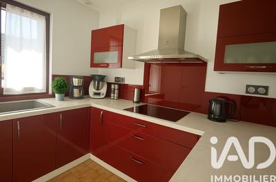 Maison - 137 m² - 5 pièces