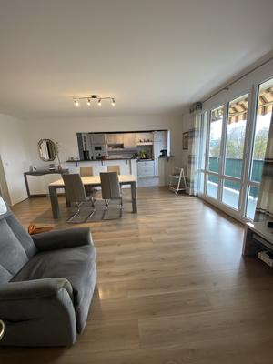 Appartement - 93 m² - 4 pièces