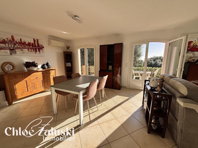 Appartement - 92 m² - 4 pièces