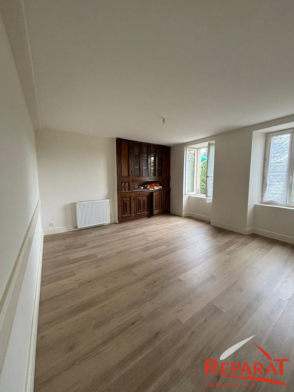 Appartement - 85 m² - 3 pièces