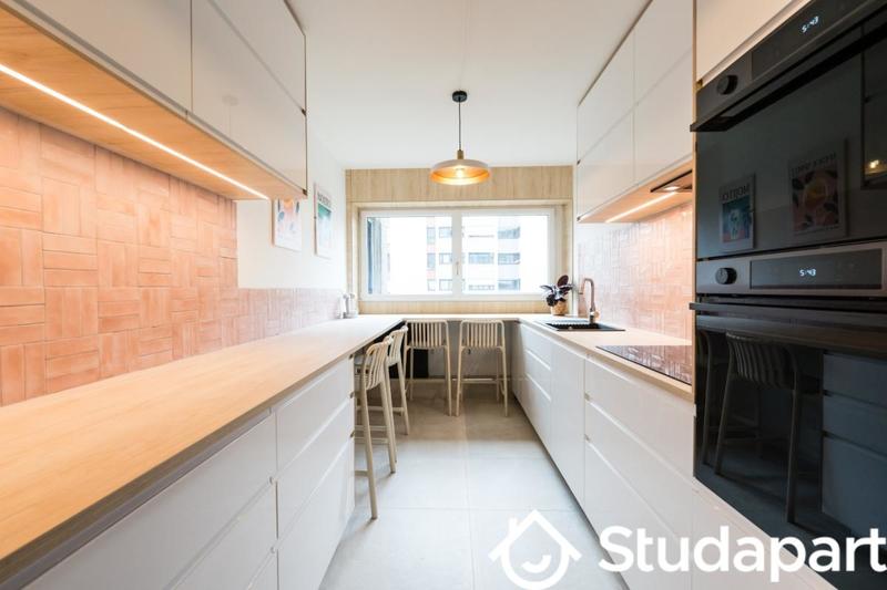 Chambre - 12 m² - 1 pièce