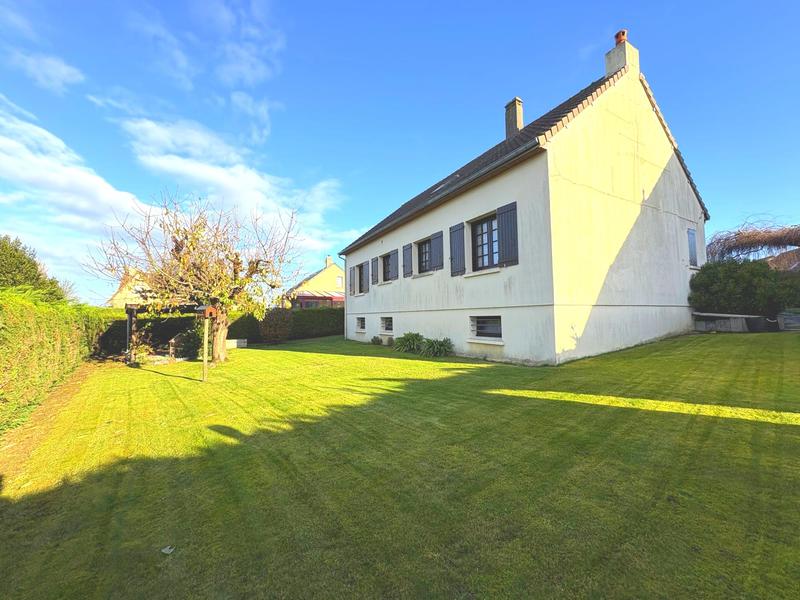 Maison traditionnelle - 83 m² - 4 pièces