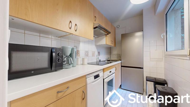 Chambre - 11 m² - 1 pièce