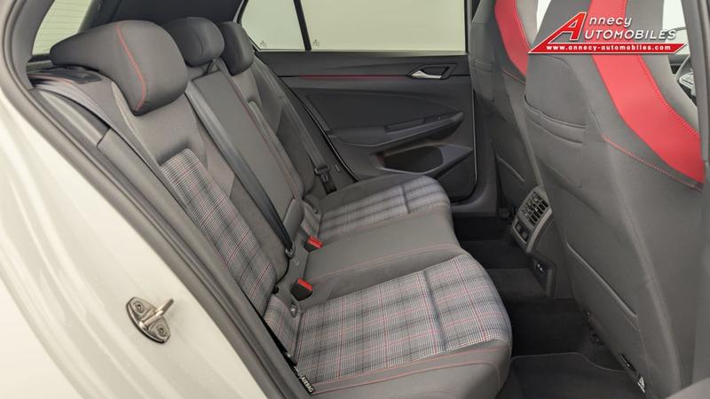 Volkswagen Golf 8 2.0 Tsi 245 Dsg7 Gti