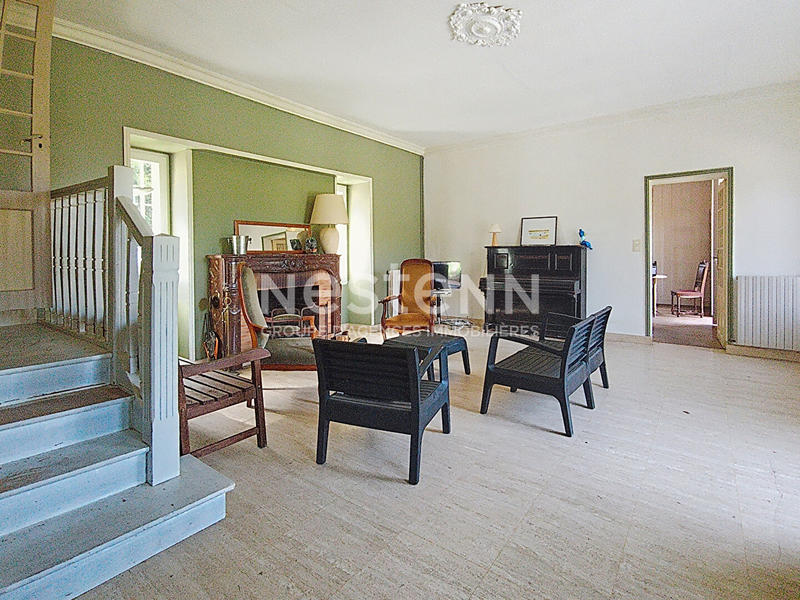 Maison - 309 m² - 12 pièces