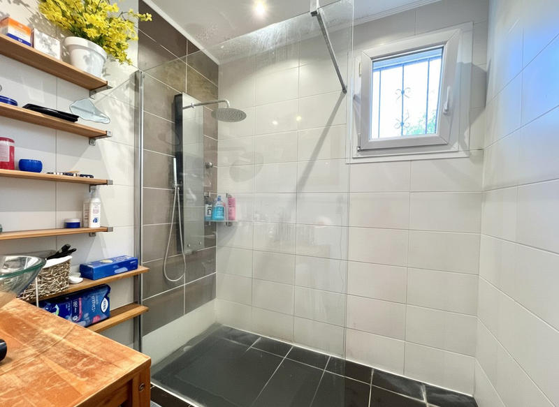 Maison - 101 m² - 5 pièces