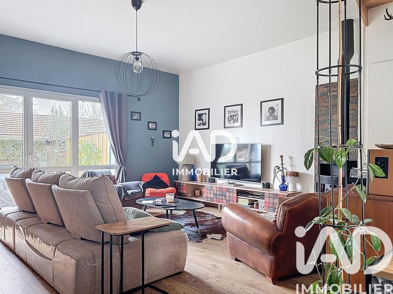 Maison - 94 m² - 5 pièces