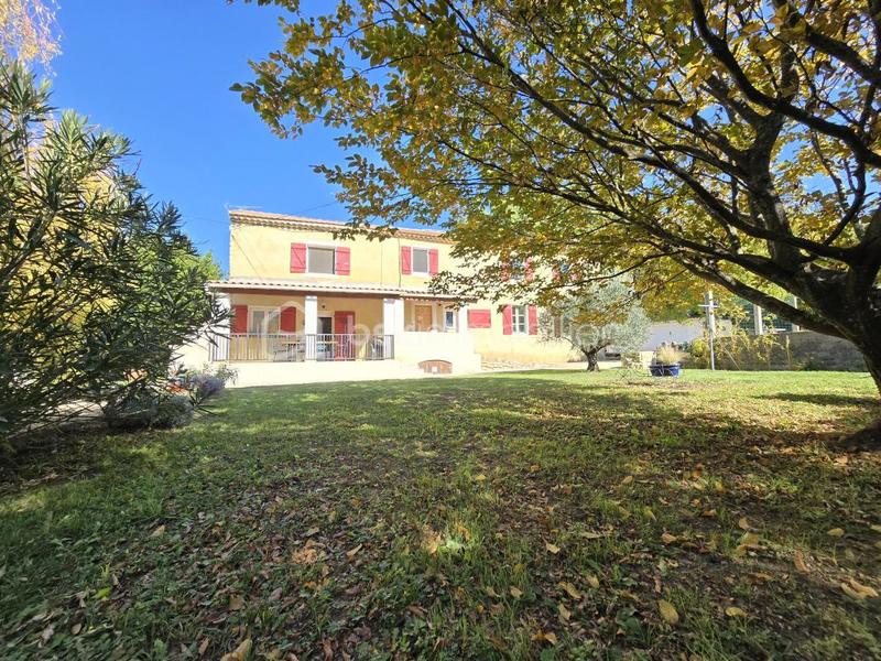 Corps de ferme - 142 m² - 6 pièces