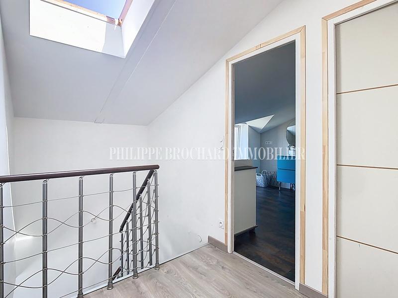 Maison - 98 m² - 5 pièces