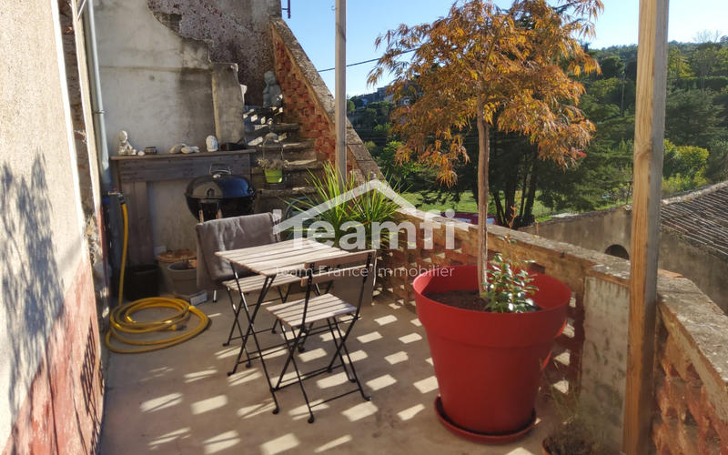 Maison - 94 m² - 4 pièces